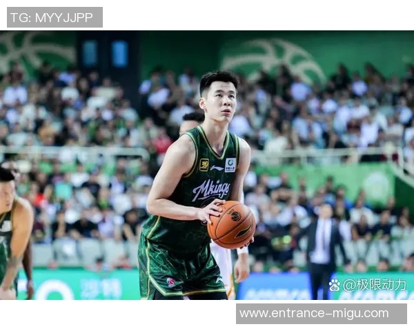 CBA联赛精彩对决山东队迎战广厦队直播全程回顾与分析