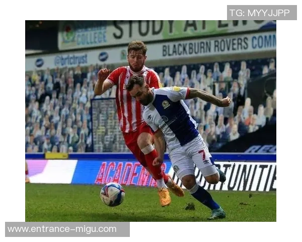 佐高平斯与哥德堡的激烈对决揭示足球战术的精彩碰撞与团队精神的较量